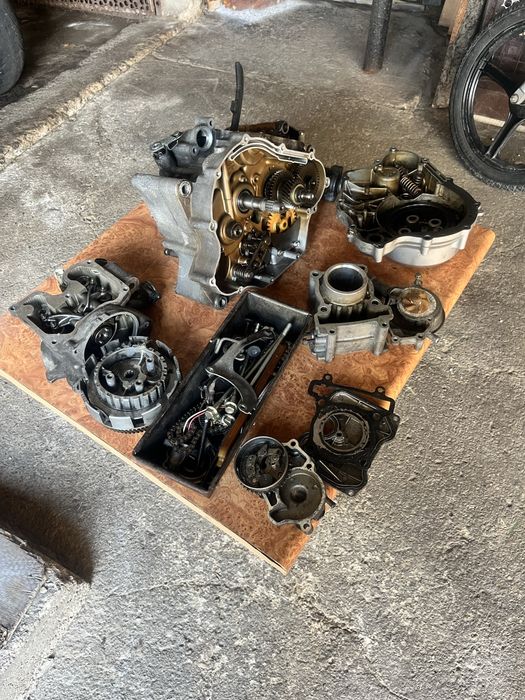 Motor YAMAHA YZF 125 2008