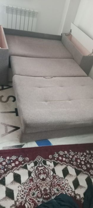 Продам диванчик 1-80*0-9 метра