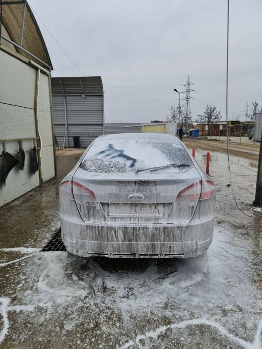 Vând/schimb Ford Mondeo Mk4 1.8 tdci negociabil.