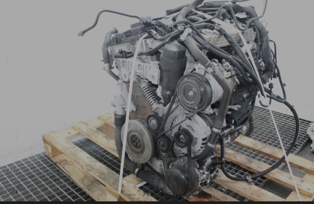 Motor mercedes  om651930