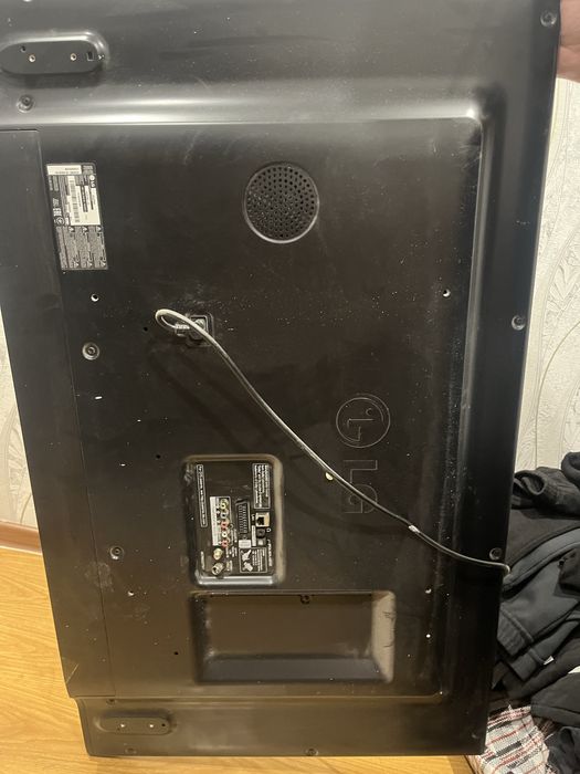 телевизор LG 47" (Full HD, Smart TV)