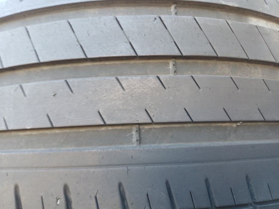 Гуми 255/35/18 Мишелин