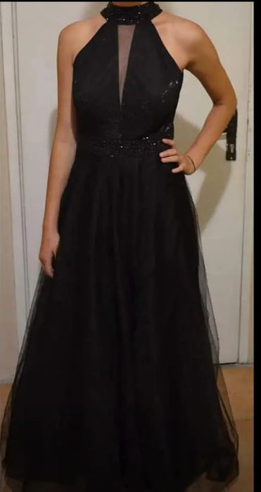 Абитуриентска рокля