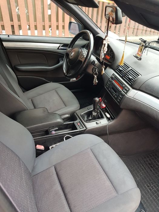 Vând BMW E46 320D