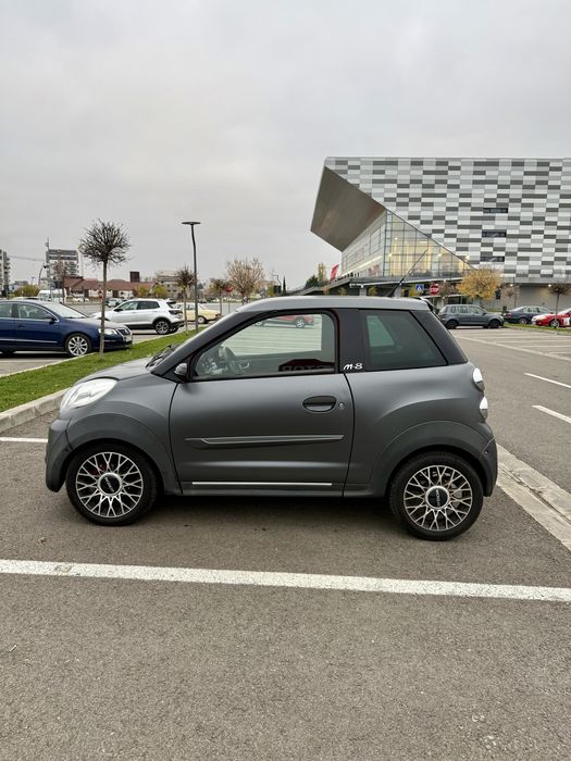 Microcar M8 2012 (masini 16 ani, B1)