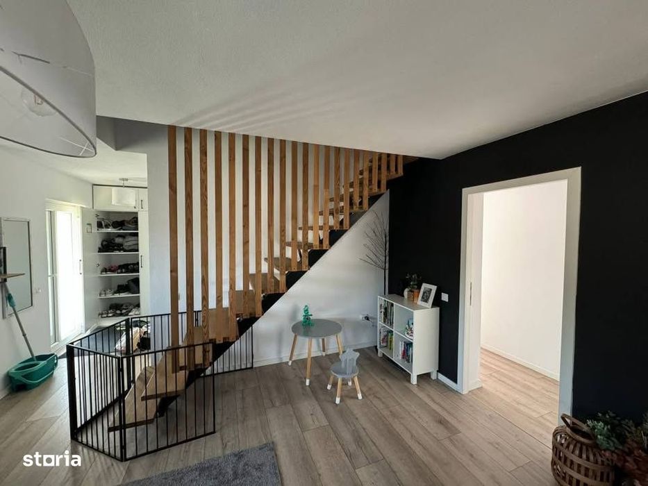 Casa Valea Ghinzi-semifinisata-80mp-115 000 euro