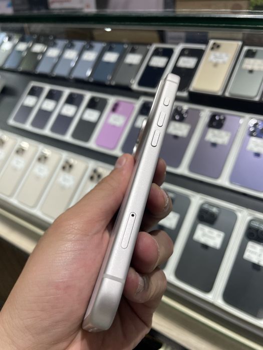 iPhone 17 pro Silver