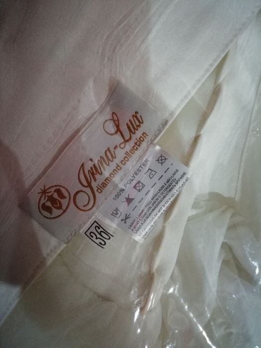 Свадебное платье)