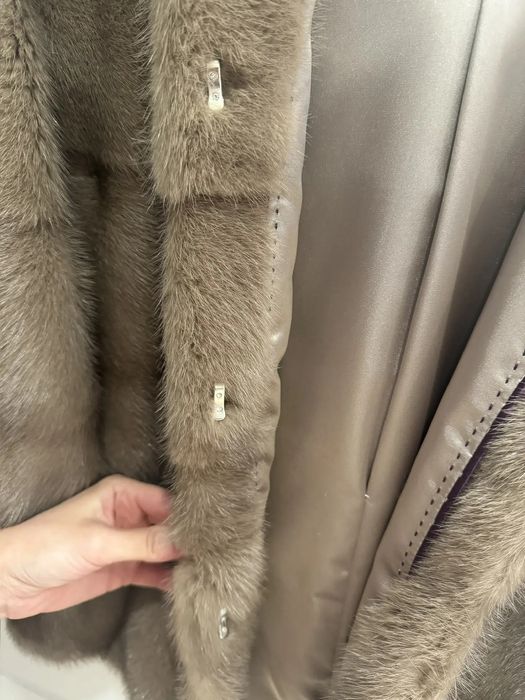 Шуба норковая,  светлая