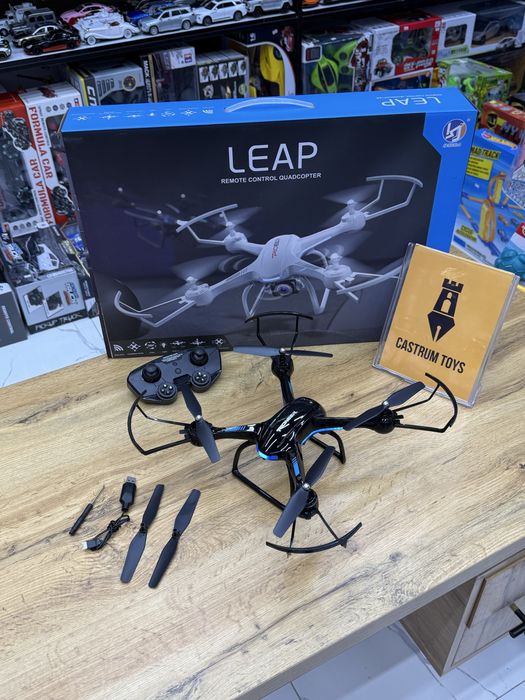 Квадрокоптер на радиоуправлении Квадрокоптер на радиоуправлении