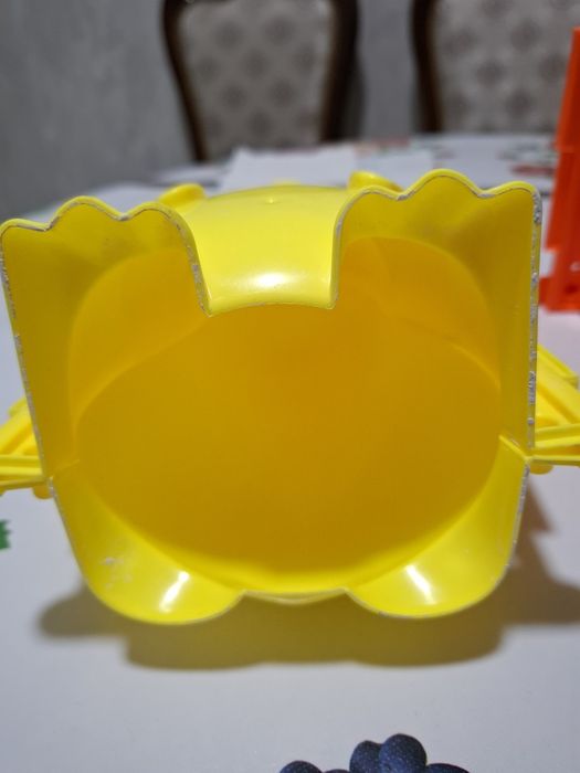 Отдам  бесплатно  форма для гипса