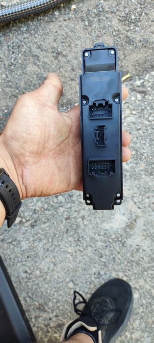 Бутони за стакла