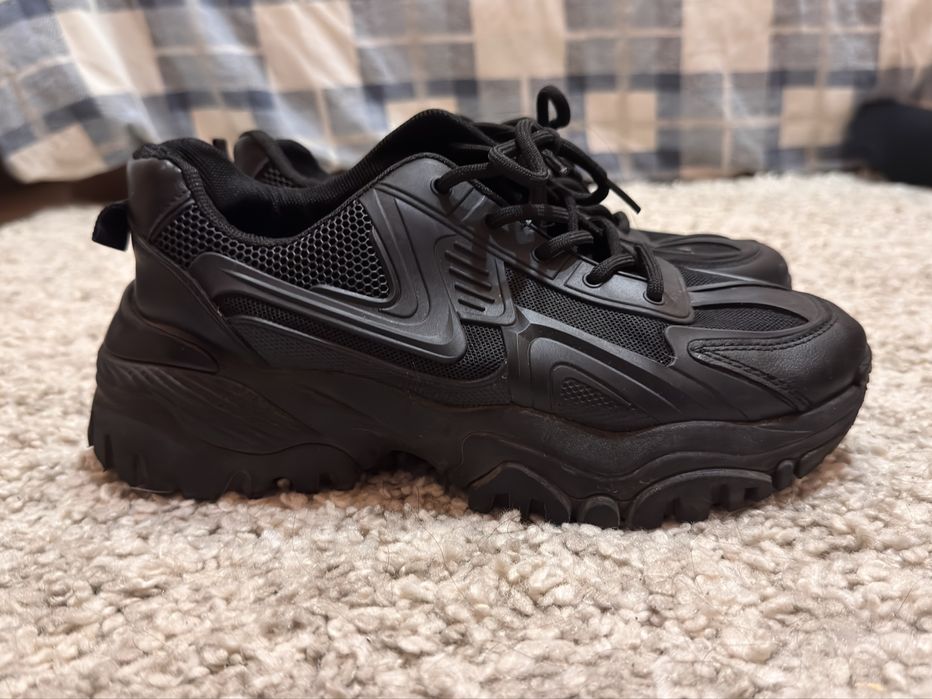 дамски маратонки черни