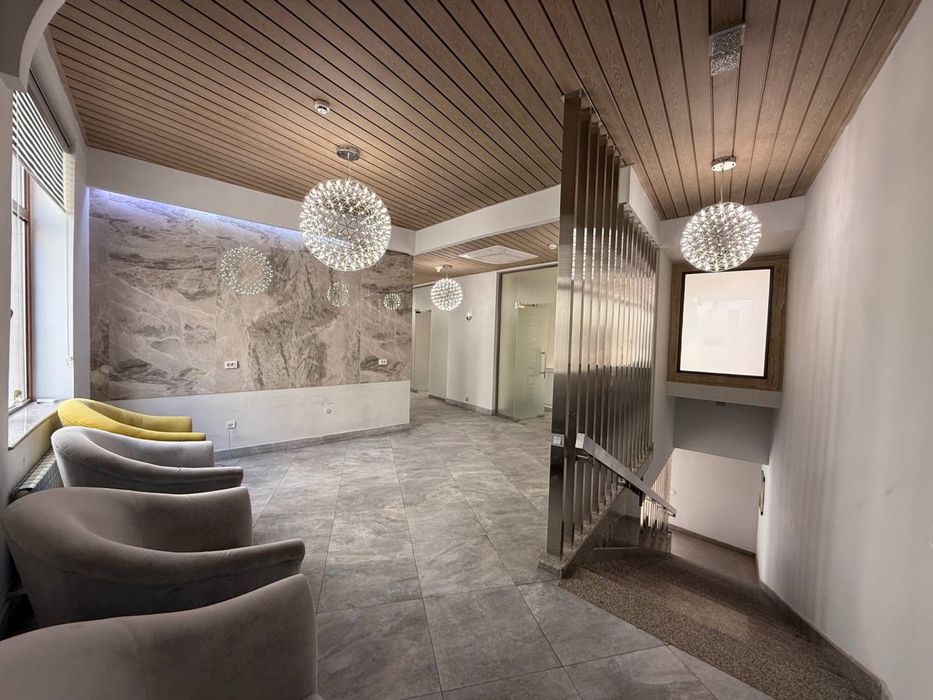 Помещения под Клинику , Стоматология или Офис 330 кв.м