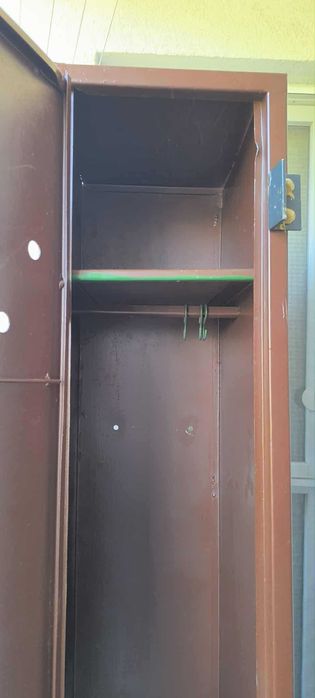 Железна каса, шкаф