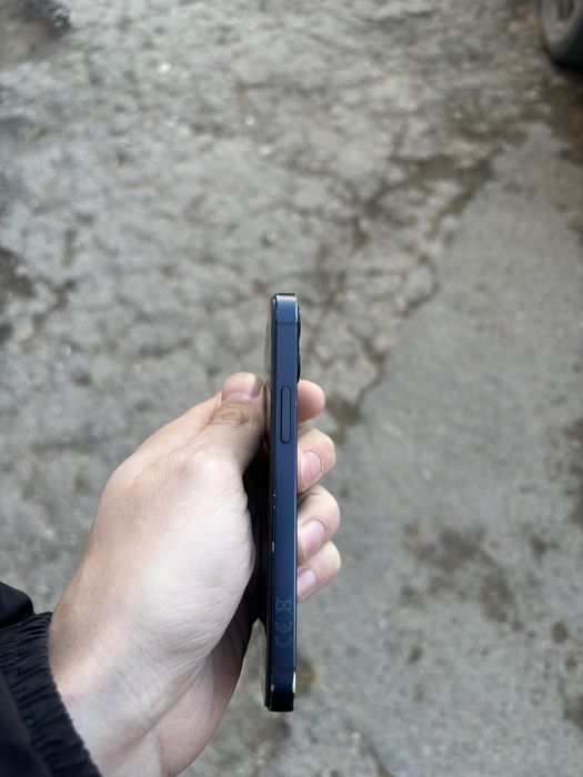 Продается Iphone 12 mini (128gb)