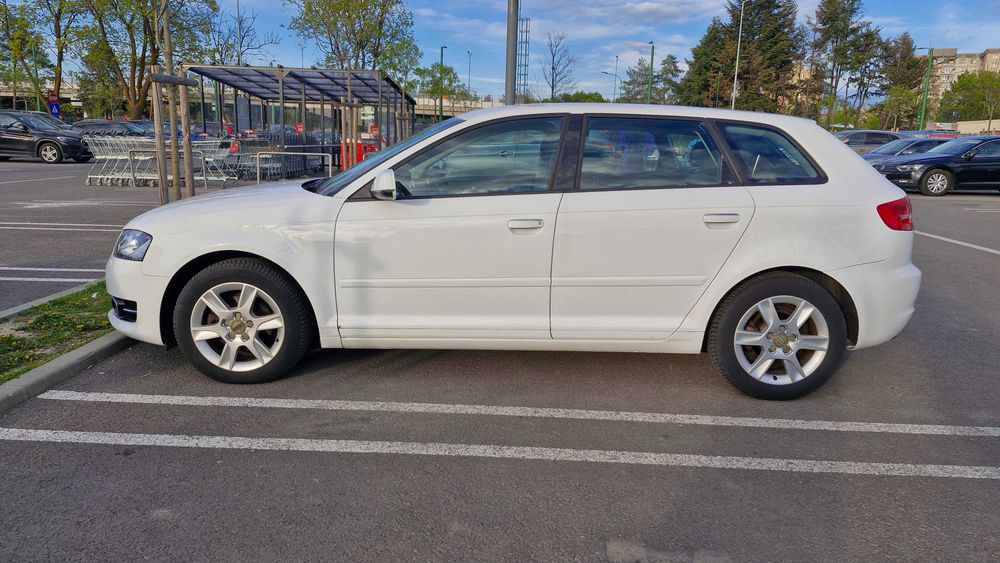 Audi A3 1.6 TDI Sportback - 2011