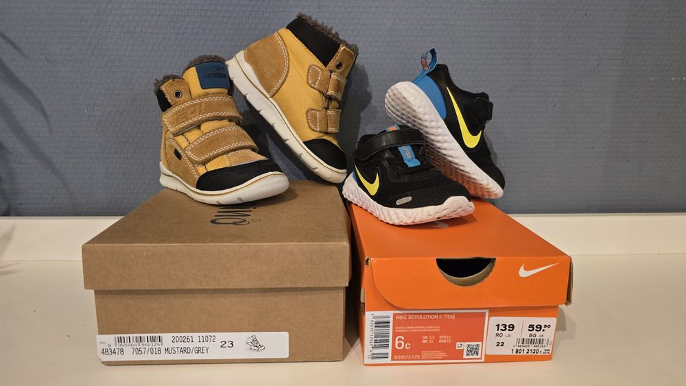 Маратонки Nike revolution 22 номер и топли боти Tech 23 номер- обща це