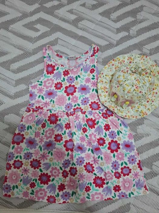 Платья для девочек  от 2-5 лет. НОВЫЕ!