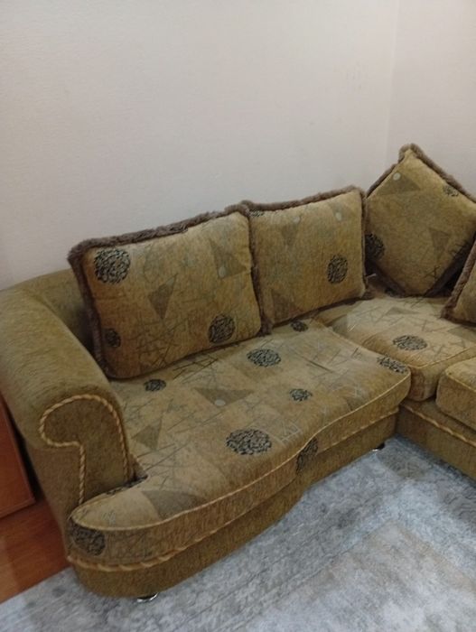 Продам угловой диван