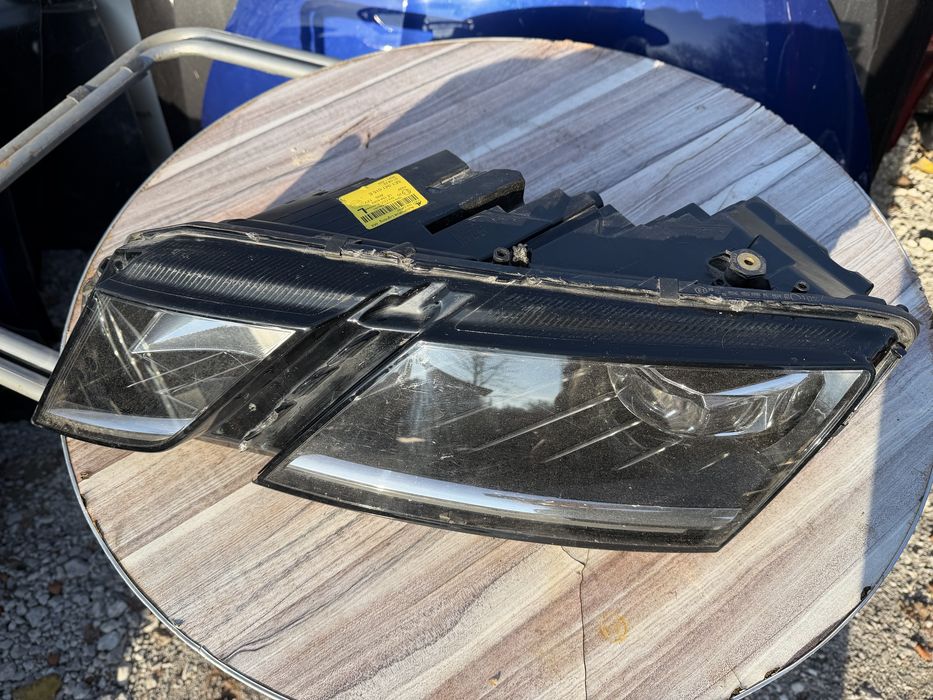 Фар Skoda Octavia