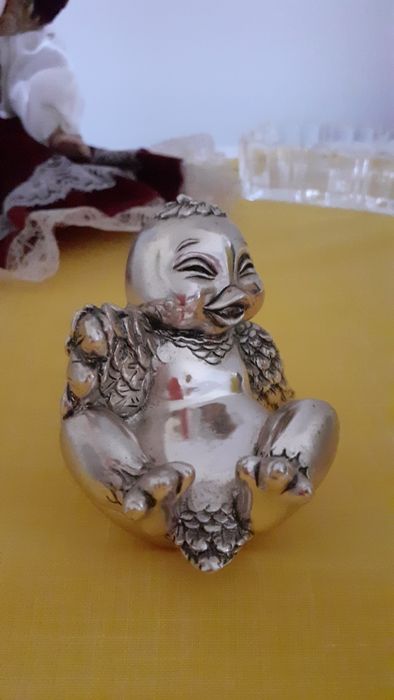 Figurină puișor placat cu argint