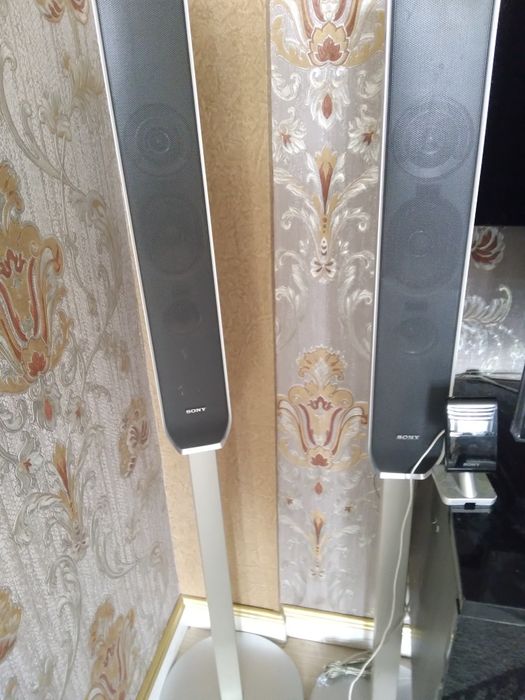 Домашний кинотеатр:Колонки SONY н нормальном состоянии