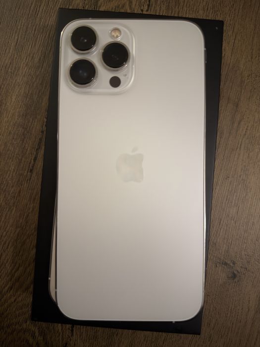 Телефон  iPhone 13 pro max