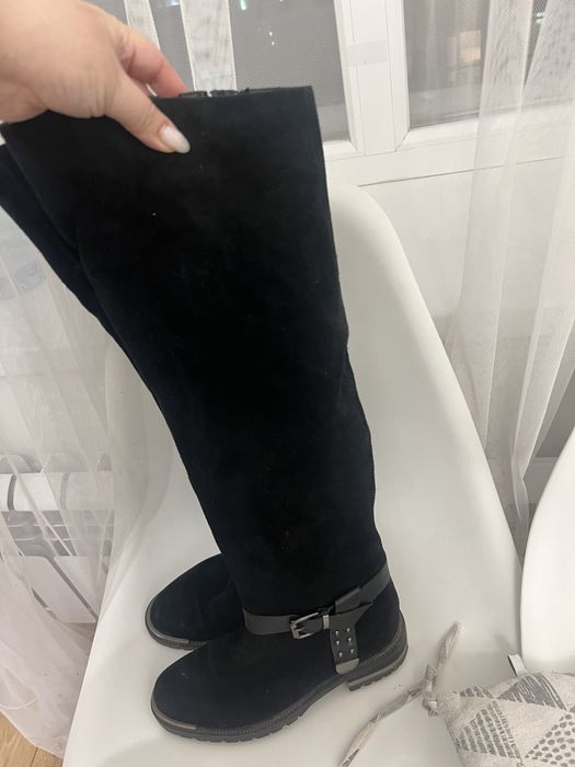 Продам зимние сапоги