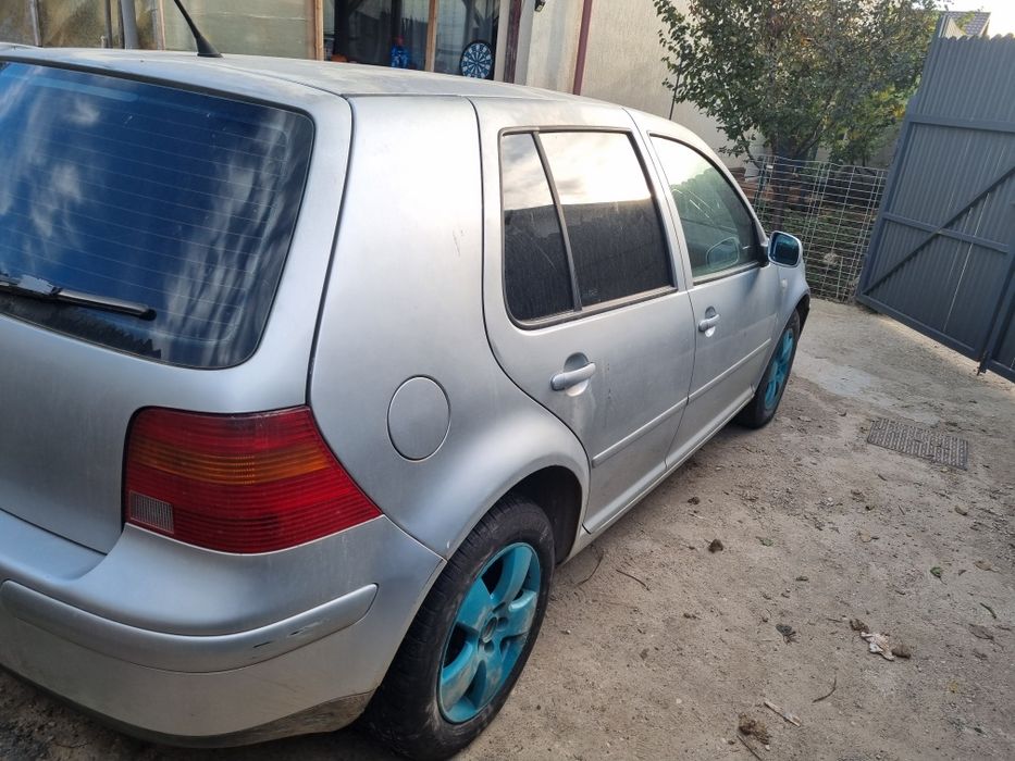 Golf 4 pentru dezmembrări