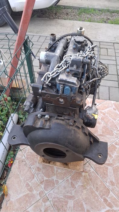 Piese din dezmembrare  Motor Perkins ,4 pistoane