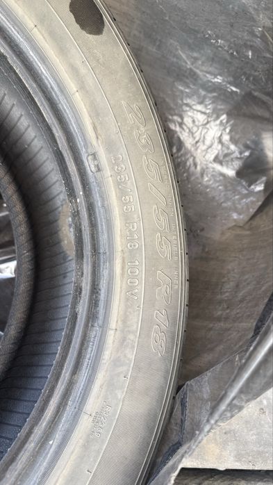 Продам шины 235/55/18