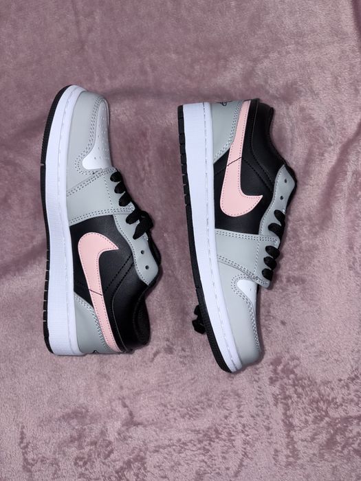 Pantofi Jordan 1 Low 36 alb gri negru roz Noi nepurtati New never worn