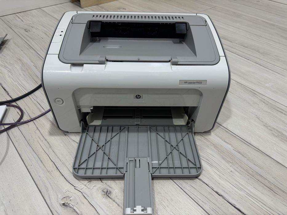 Принтер HP LaserJet P1102