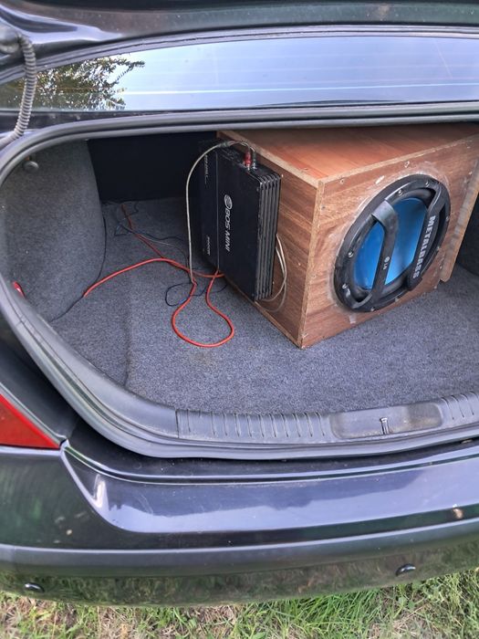 Продам сабвуфер в хорошем состоянии