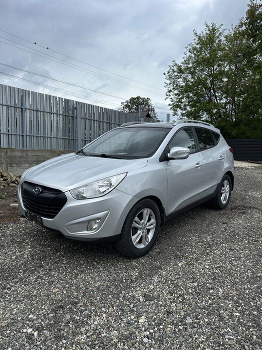 Dezmembrez Hyundai IX35 2010-2015, benzina / cutie automata