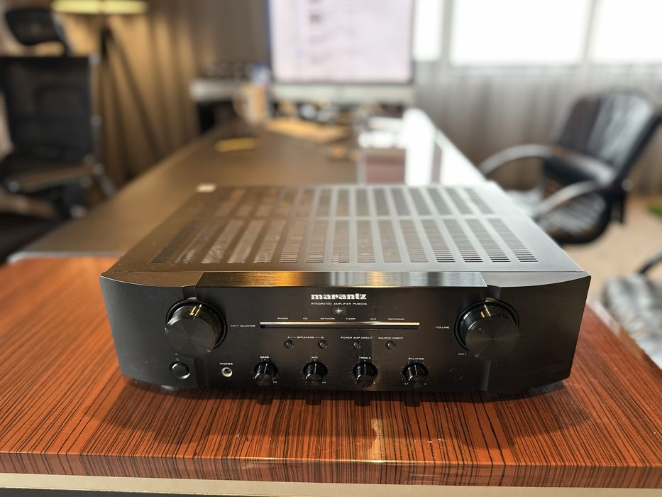 Усилвател MARANTZ PM8006 Black