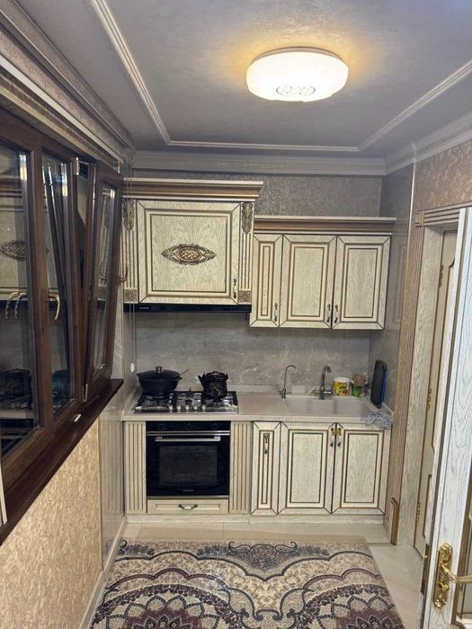 Чиланзар Ц-38 | Банковский дом | 3-комнатная 154 м²