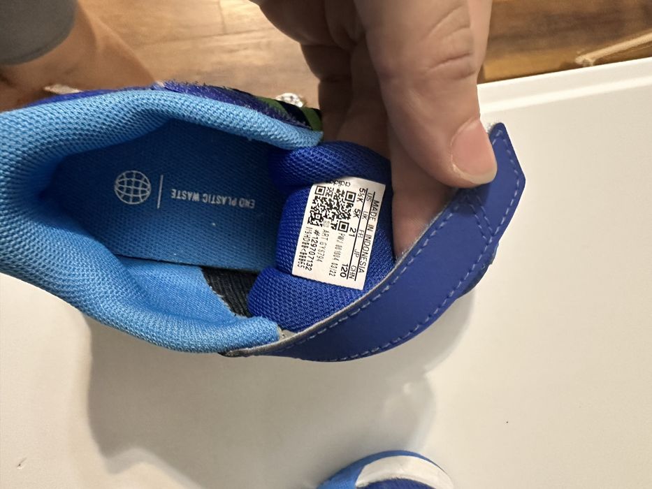 Adidasi copii adidas marimea 21