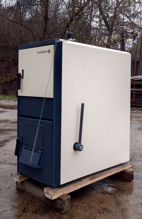 Чугунен котел на твърдо гориво Де Дитрих/ De Dietrich 44 kW