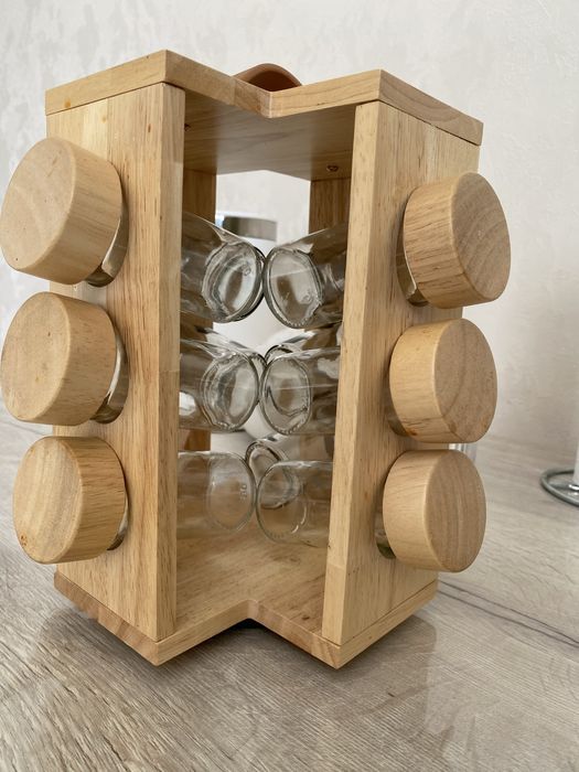 Продам подставку для специй