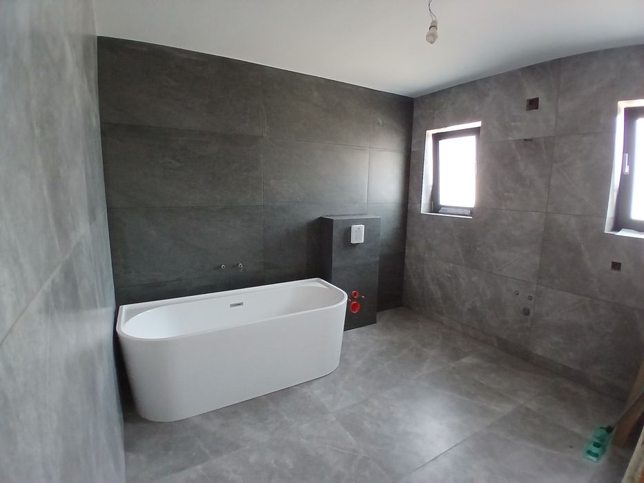 Casa noua, toate utilitatile, Platou Prundu-Targ