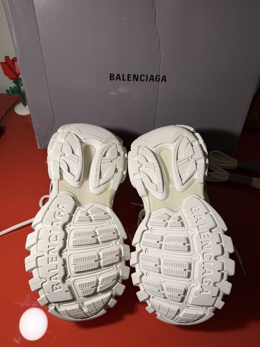 Balenciaga Track 36