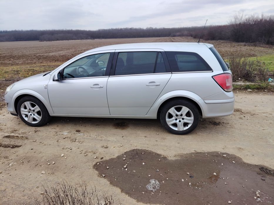 Autoturism opel astra station wagon