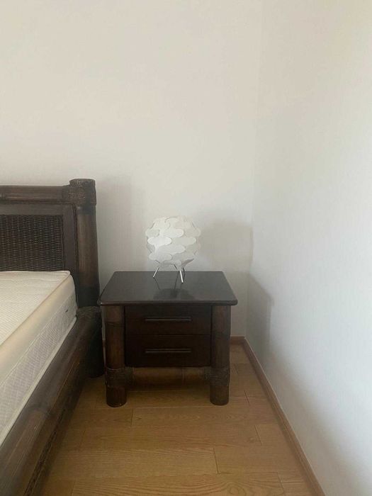 set dormitor bambus pat mare comoda si noptiere sibiu