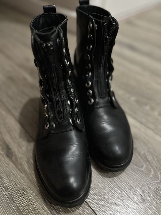 Итальянские демисезонные кожаные ботинки Ait Fabiani