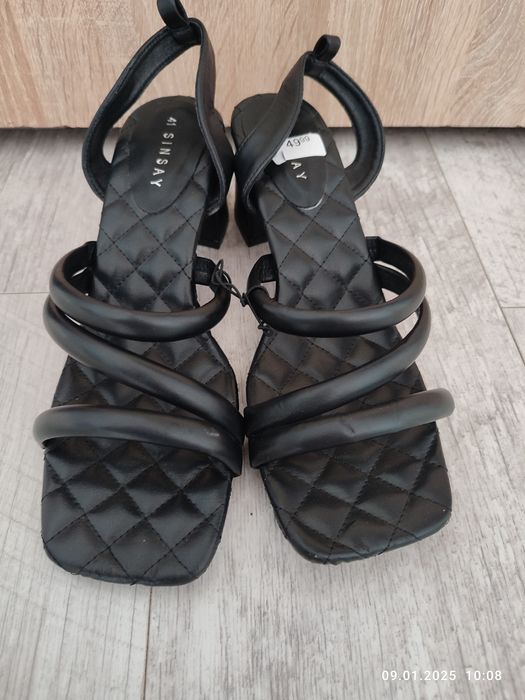 Сандали с дебел Ток 41 номер