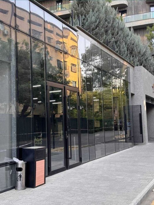 Продаётся коммерческое помещение ЖК Парквуд Новостройка