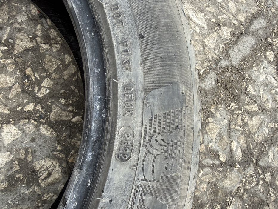 2 броя летни гуми Michelin 215/55 R17 Dot 2622 ном 506