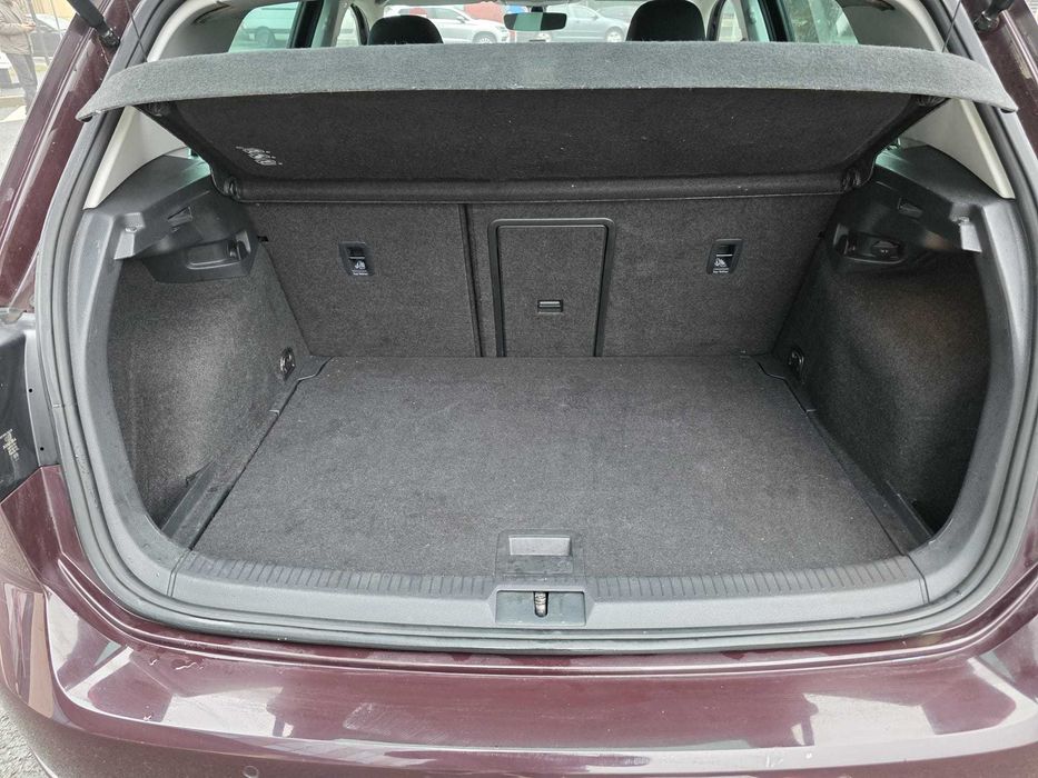 VW Golf Hatchback, 1.0 benzina, automata DSG, 110cp, stare foarte buna